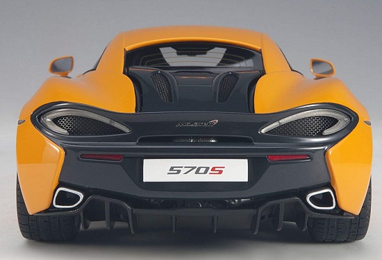 โมเดลรถ โมเดลรถยนต์ โมเดลรถเหล็ก Autoart Mclaren 570S ส้ม 5