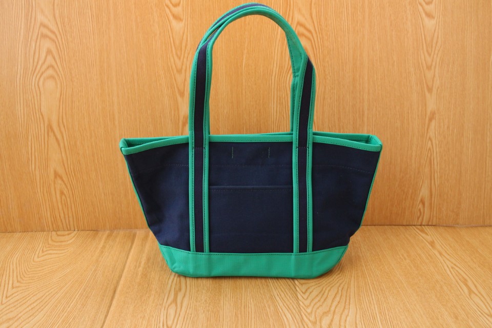 From Ice Carrier to Icon: L.L.Bean Commemorates 80 Years of the Boat and Tote with Vintage Collection and New Tote Styles | Miscellaneous Business Group at L.L.Bean | 80s vintage LL Bean TOTE BAG GN x NV | トートバッグ | エルエルビーン